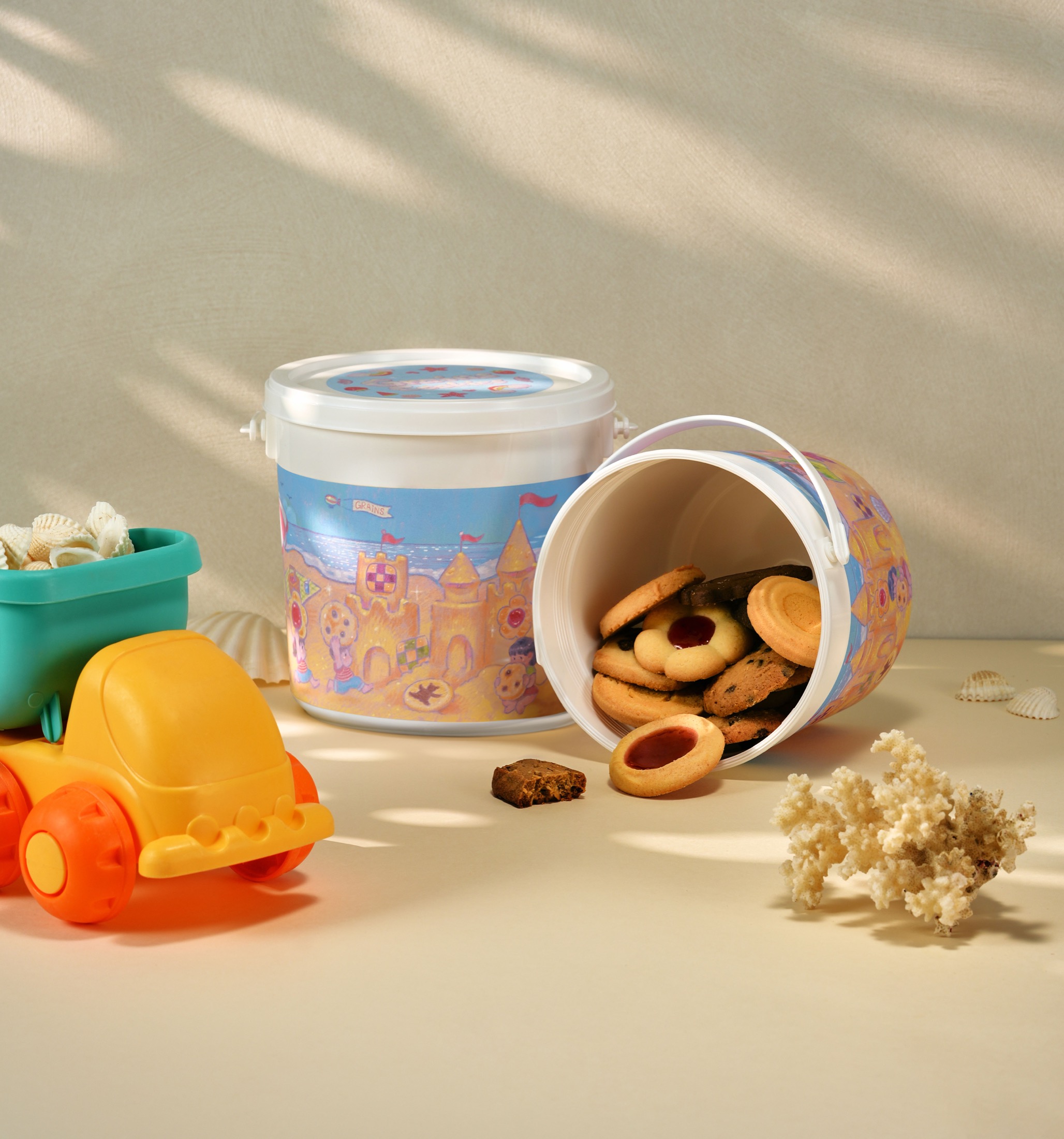 Open Grains Cookie summer pail with cookies.