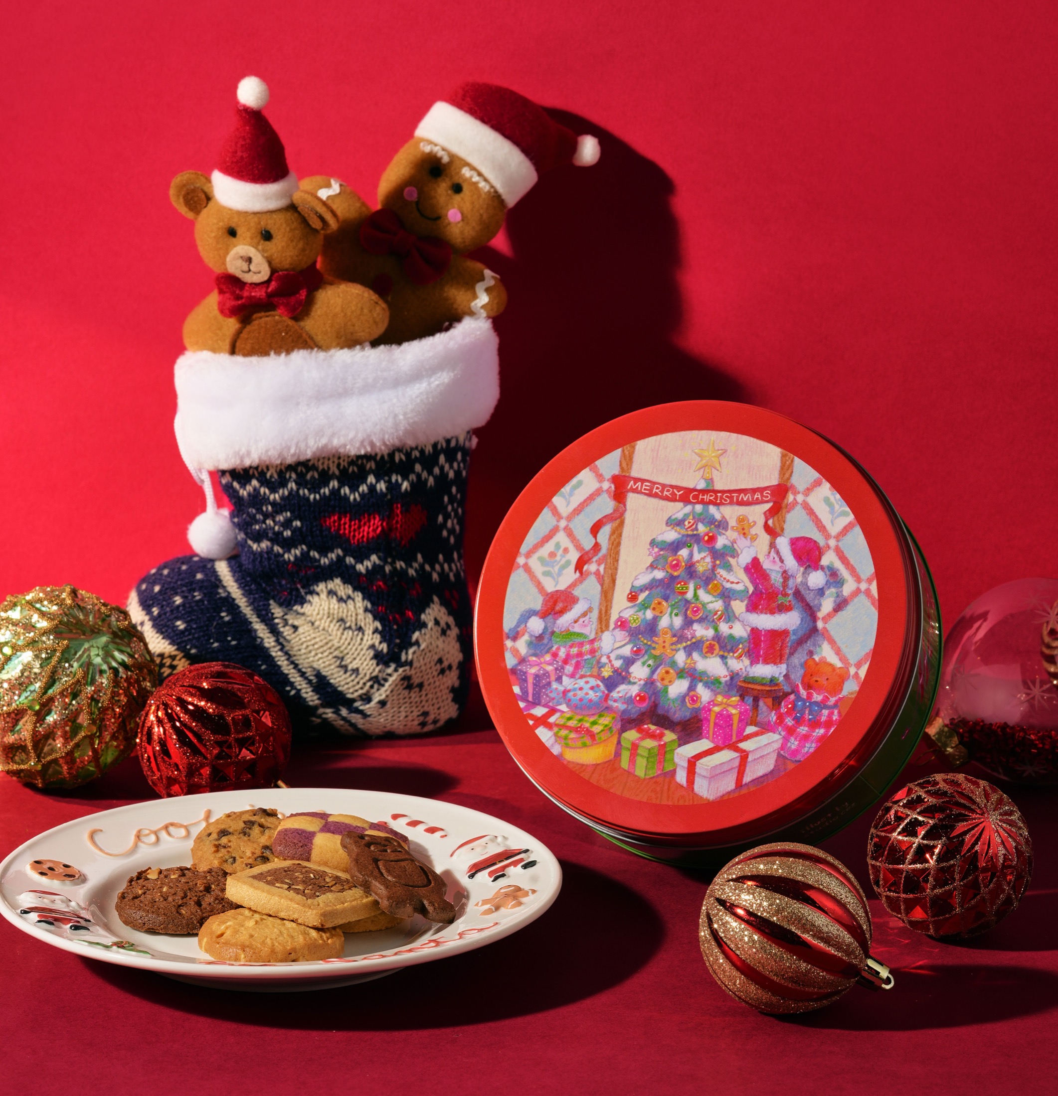 Round Grains Cookie tin packaging photograph.